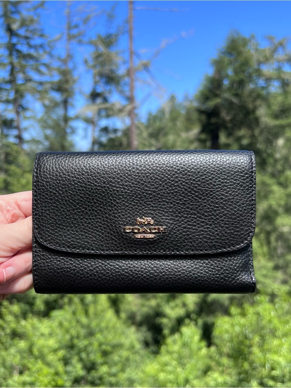 COACH Black Pebbled Leather Medium Trifold Wallet Gold Hardware AUTHENTIC